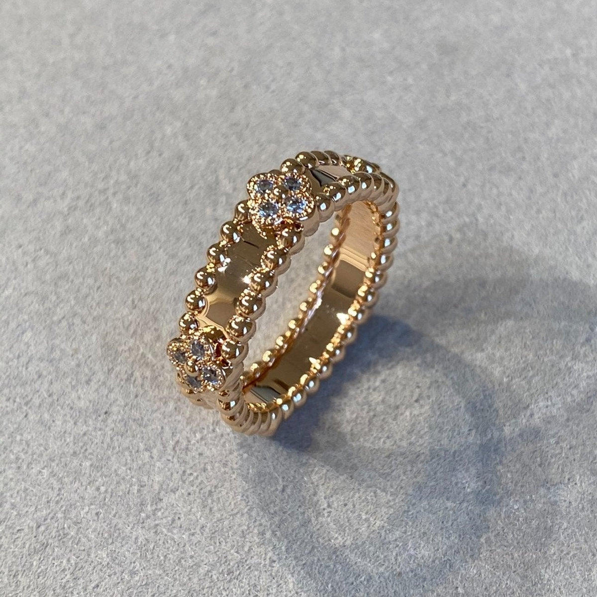 Van Cleef & Arpels SWEET CLOVERS RING 5.5MM